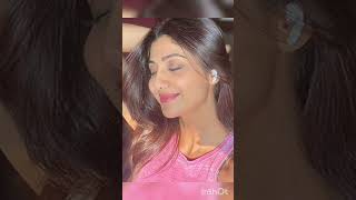 Shilpa Shetty 😍 is so cute 💕 bollywood actress 🥰 #shorts #youtubeshorts #shilpashetty 🥰 #love 💕