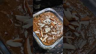 5 min में परफेक्ट सूजी और गोंद का हलवा बनाये, #SujigondHalwa/Prasad/Bhog #trending #shorts #viral