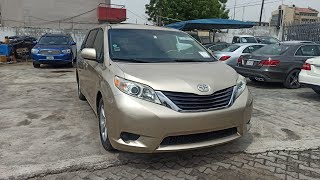 2011 Toyota Sienna LE review