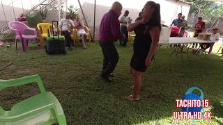 mi  padre a sus  80 años bailando como uno de 20