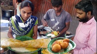 Early Morning Crazy Breakfast in Hyderabad | Husband Wife Selling Tiffins | Breakfast Starts @ 20 rs