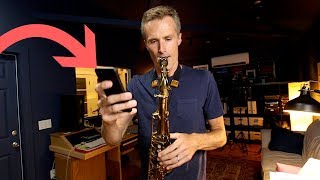 Playing saxophone with one hand?