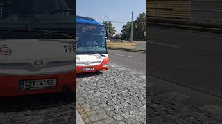 Příjezd autobusu SOR CN 9.5 Ev.č.7985 do zastávky Ládví #sor #bus #praha #csad #shorts