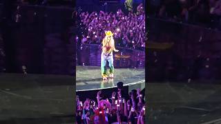 Karol G Live London New summer song: "Si antes te hubiera conocido" #karolg #colombia #merengue