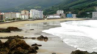 Playa de Bakio (Bizkaia, Pais Vasco) (DJI Mvic 2)