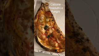 Calzone pizza Ham & Mushrooms #pizzanapolitana #pizza #italianfood