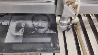 Co2 Laser Engraving Machine Engraving People Photos on Marble