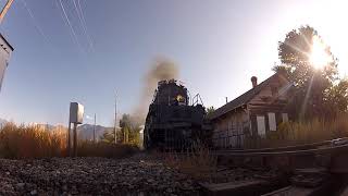 Old 1941 Bigboy 4014 steam train restored. Under Train View!!