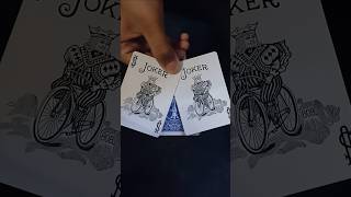 See This MIND BLOWING Sandwich Card Trick.#magic #cardtrick