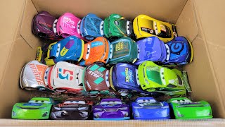 Let's take a look at the special "Cars toys"! A box full of Next-Generation Racers!