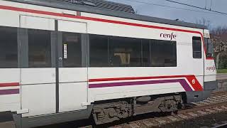 Renfe Cercanías 447 con destino Irún parando en Ategorrieta