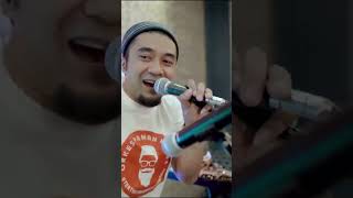 Yuk dengerin lagu Bintang Kehidupan - Wika Salim di LangitMusik sekarang juga!