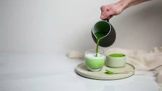 Genieße die Perfektion: Matcha Latte Zubereitung | Einfaches Rezept für köstlichen Matcha Latte!