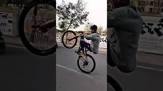 Public Reaction 😱 on my wheelie | Instagram- Abhishektecno_95 #abhishektecno #stunt #cyclestunt