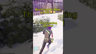 Bro forgets to mute his mic🤦‍♂️ #shorts #fortnite