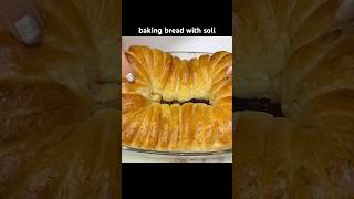 #baking #breadbaking #bread #breakfast #recipe #shortvideo #bakingbreadwithsoli