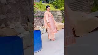 Saajanji ghar aye🔥#shorts#ytshorts#trending#viral#hindisong#dancevideo#cutegirl @payalshivshall_FANPAGE