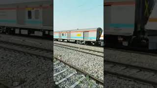 Ambedkar nagar Jammu tawi Malwa sf express crossing Tanda railway station 110kmp #shorts