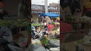 Tukang sayur bukan sembarangan tukang sayur #shorts