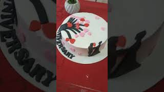 Anniversary cake decoration idea