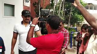 Dev Actor after casting vote at Loksabha Election 2019(16)