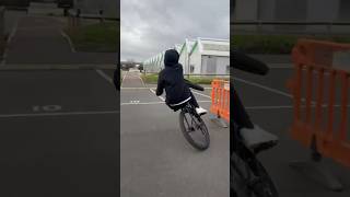 He came in with speed😳😮‍💨 #wheelie #viral #speed #shorts