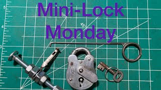 #317 Mini Lock Monday