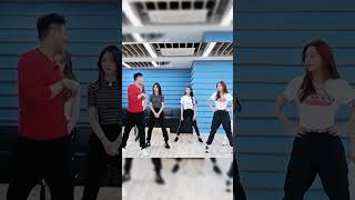 How Does JYP Trains Itzy #itzy #있지 #parkjinyoung #kpop #shorts