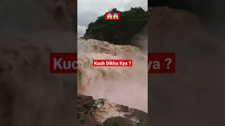 😱😱 Kuch Dhyan Diya. ? Zango Falls Congo#viral #reels #trending#shorts #shortsvideo#shortvideo #vlog