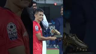 Highest goal scorer #sunilchhetri  receiving golden boot #football #soccer #messironaldo #ronaldo