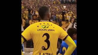 إحتفال الجمهور مع لعبين🎇🎉💪💛🖤