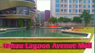 Danau dalam Mall Lagoon Avenue Mall Sungkono