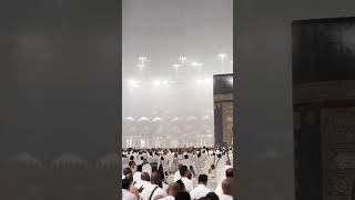 Kabba ki ronaq #heavyrain #makkah #trending #viral #yshort #short