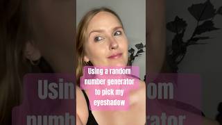 Using a random # generator to pick my eyeshadow! #laurenvictoria #grwm