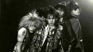 hanoi rocks - desperados (audio only:(