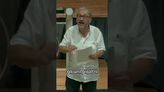 Ama gli altri come Dio ha amato te. https://www.youtube.com/watch?v=qeeVBgJgNtU