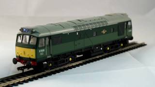 Bachmann 32-401DS Class 25 D7638 BR Green Locomotive with Sound!