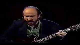 ///  john scofield shreds  ;-))  ///