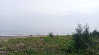 MENIKMATI KEINDAHAN PANORAMA PANTAI DI PAGI HARI