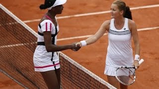 [HD] Agnieszka Radwanska vs Venus Williams Roland Garros 2012 Highlights