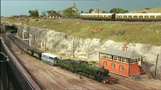 Model Rail - For ALL Britain's sharpest railway modellers:  Part 3 - Deel 3