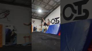 kicks #love #tricking #capoeira #sports #youtubeshorts #shortvideo #shorts #short