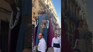 Els Gegants Vells de la Vila de Sitges desfilen pels 600 anys de Gegants a Barcelona