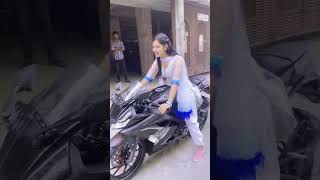 Sexy Lady bike rider ❤️❤️ Instagram reels status