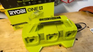 Ryobi 18V 6-Port Fast charger - Unboxing