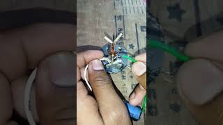 Dc motor rotating without it's cover case #dcmotor #electronic #experiment #youtubeshorts