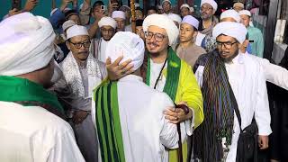 Penyambutan Guru mulia Oleh Habib Athos dan Habib Ali di Istana seggaf Nurul Musthofa