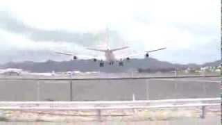 Air France A340 Landing in St.Maarten (TNCM/SXM)