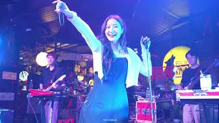 ปิดทองหลังใจ -​ Ink​ Waruntorn​ [ Live at Fullmoon Terrace&Bar 04/09/2024 ]​