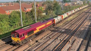 EWS / DB liveried class 66, 66121 departs Biggleswade Plasmor yard southbound - 15/09/20